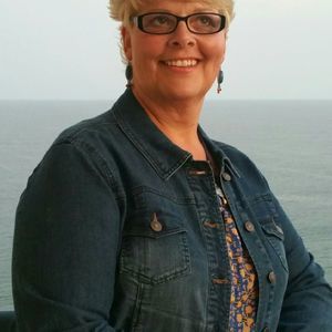 Meet your Posher, Eileen